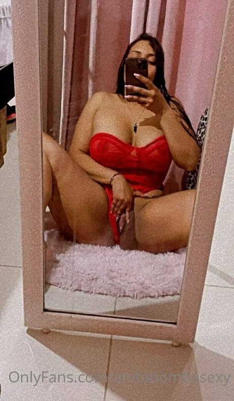 Photo nue de fuite OnlyFans de Anitabombasexy