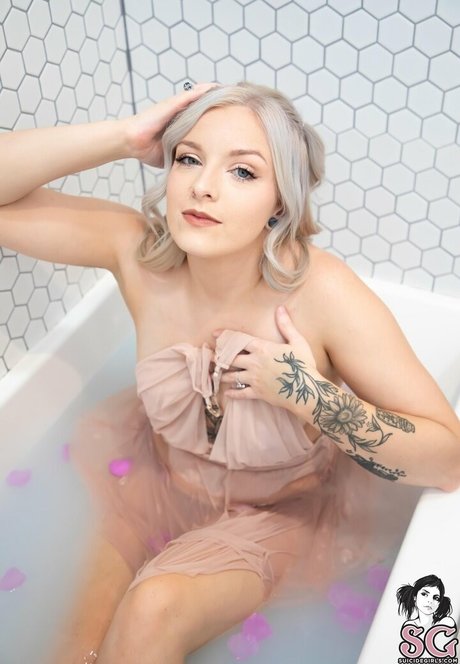 Hopefulsuicidegirls