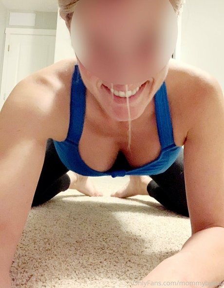Photo nue de fuite OnlyFans de Mommybyday
