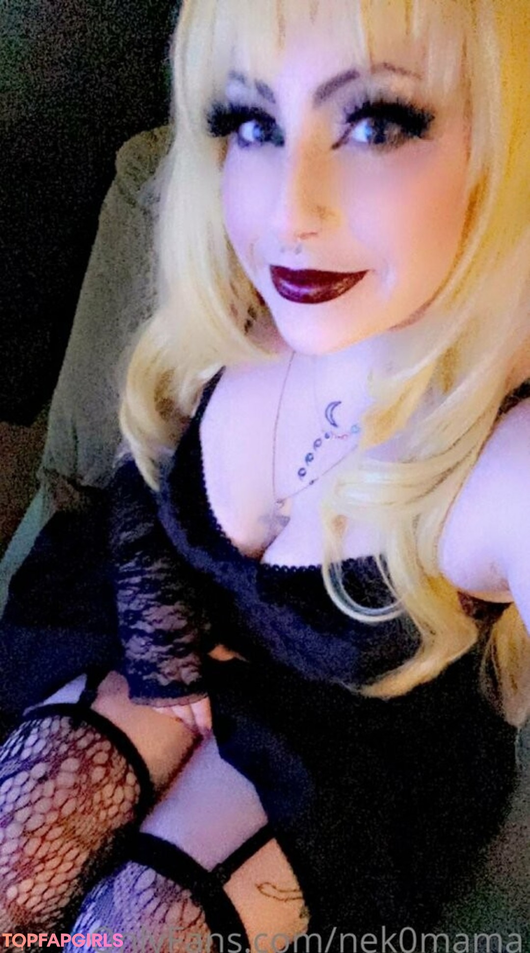Photo nue de fuite OnlyFans de Nek0mama #102 Photo nue de fuite OnlyFans de Nek0mama #102