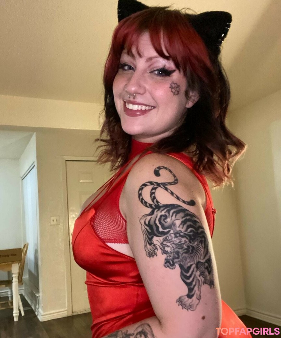 Photo nue de fuite OnlyFans de Nek0mama #4 Photo nue de fuite OnlyFans de Nek0mama #4