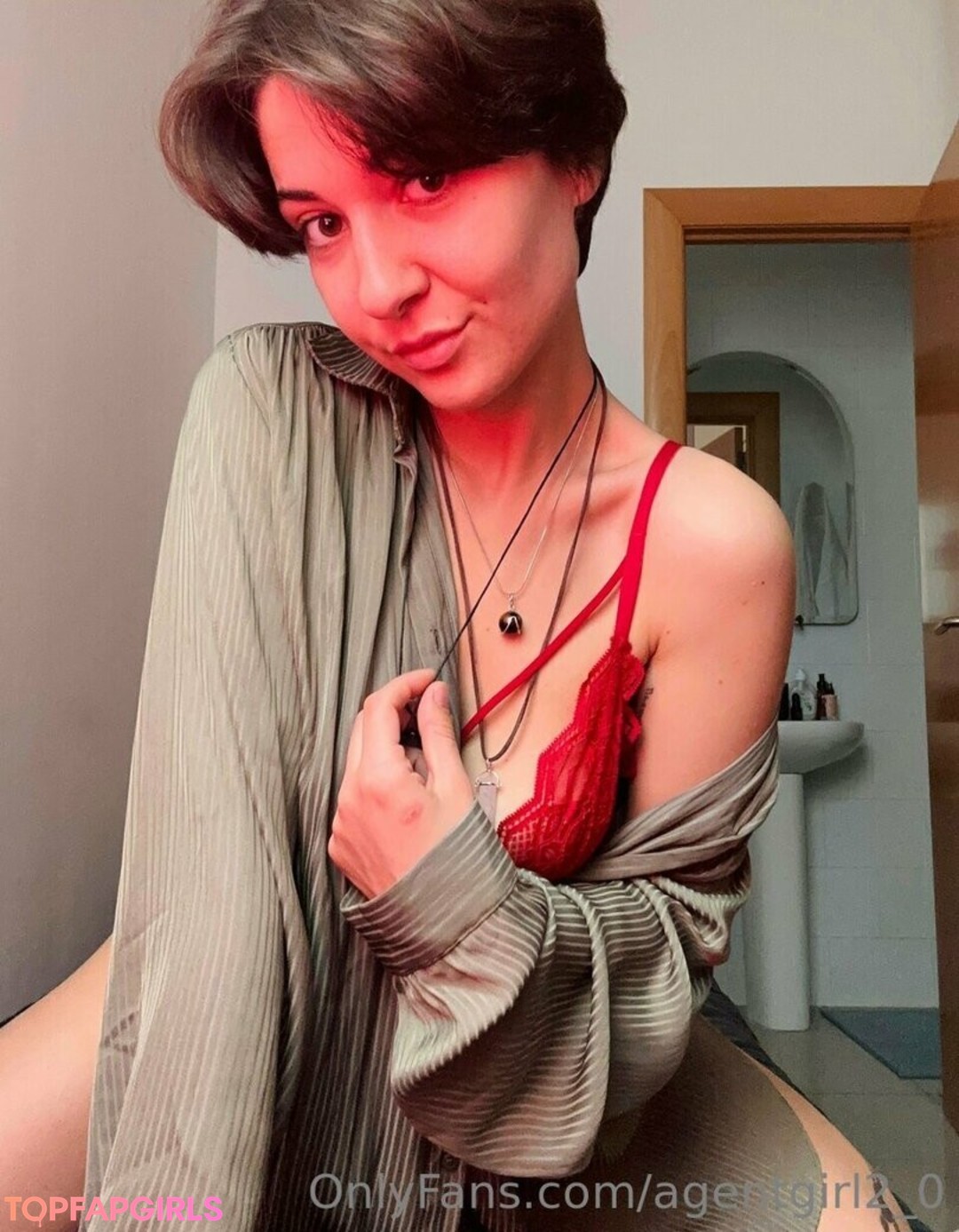 Photo nue de fuite OnlyFans de Agentgirl20 #101 Photo nue de fuite OnlyFans de Agentgirl20 #101