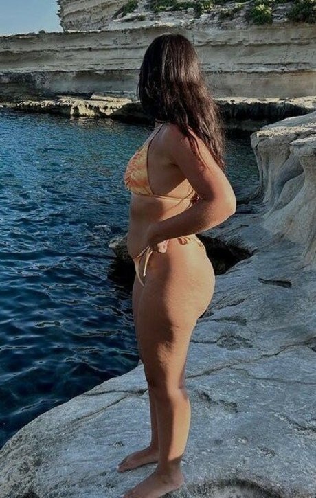 Debora Tanzo