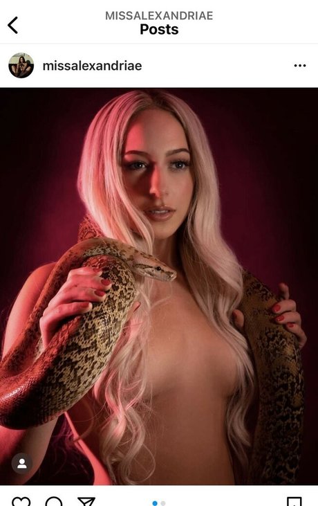Photo nue de fuite OnlyFans de Missmaebaby