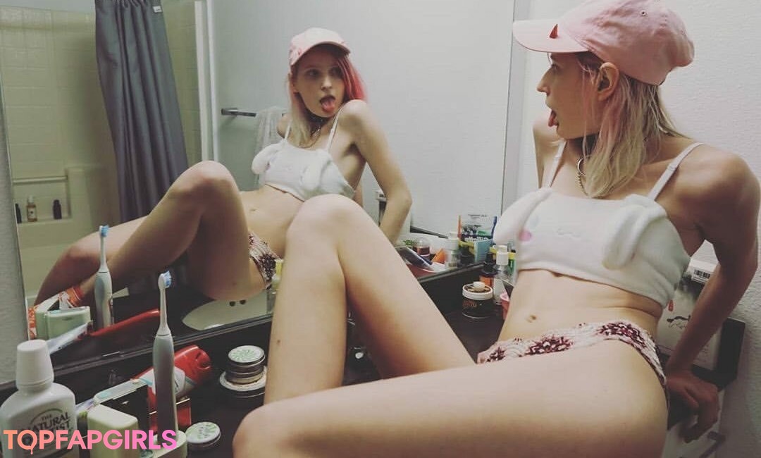 Photo nue de fuite OnlyFans de Sarenna Misner #4 Photo nue de fuite OnlyFans de Sarenna Misner #4