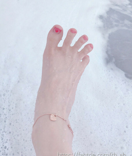 Photo nue de fuite OnlyFans de Rhab