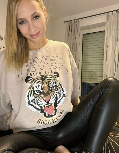 Lovelykatexoxo