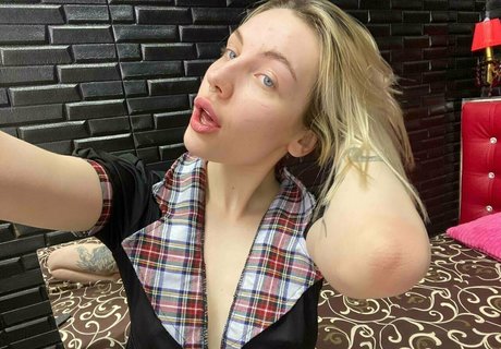 Kira_kitsune
