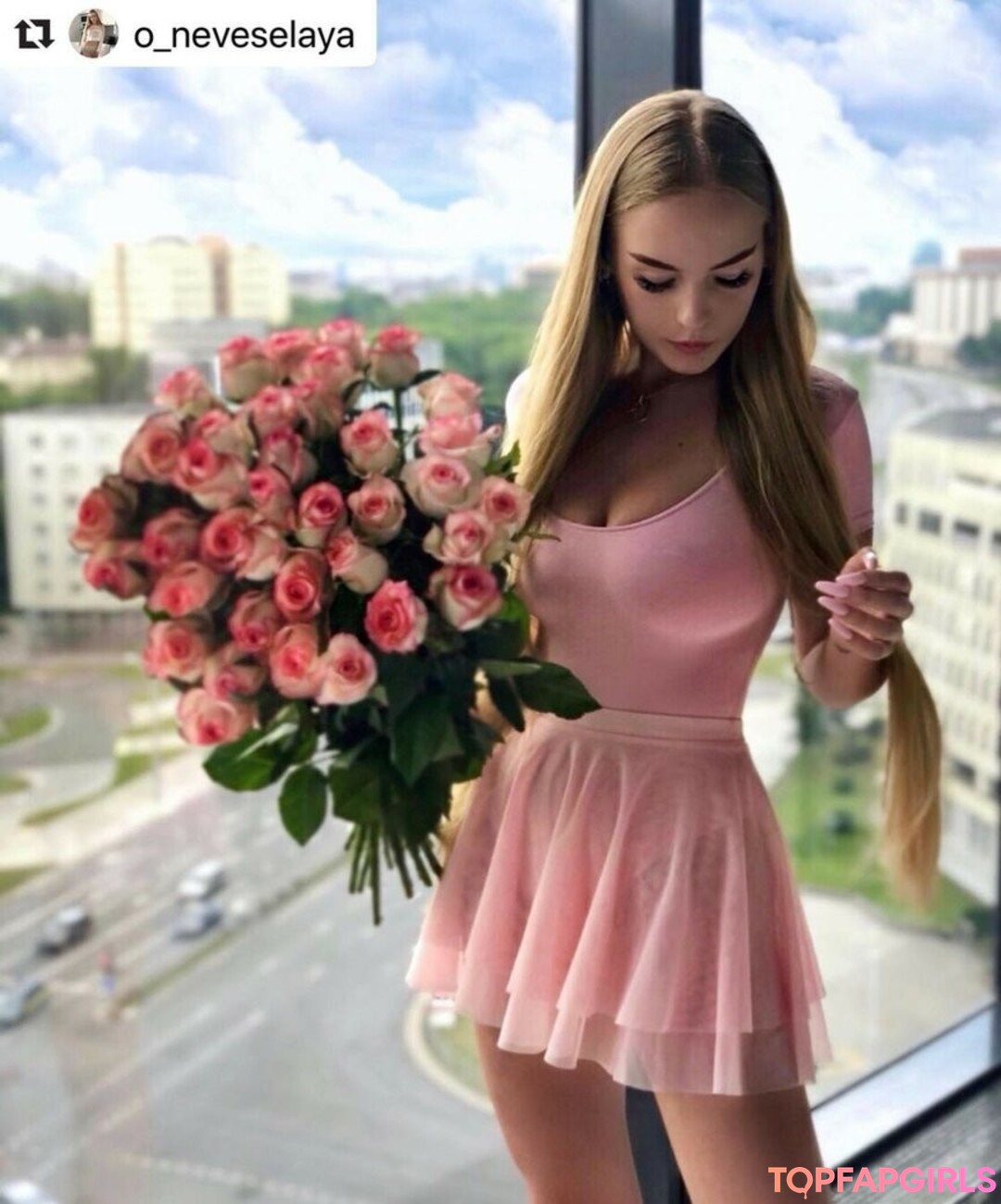 Photo nue de fuite OnlyFans de Oksana Neveselaya #10 Photo nue de fuite OnlyFans de Oksana Neveselaya #10