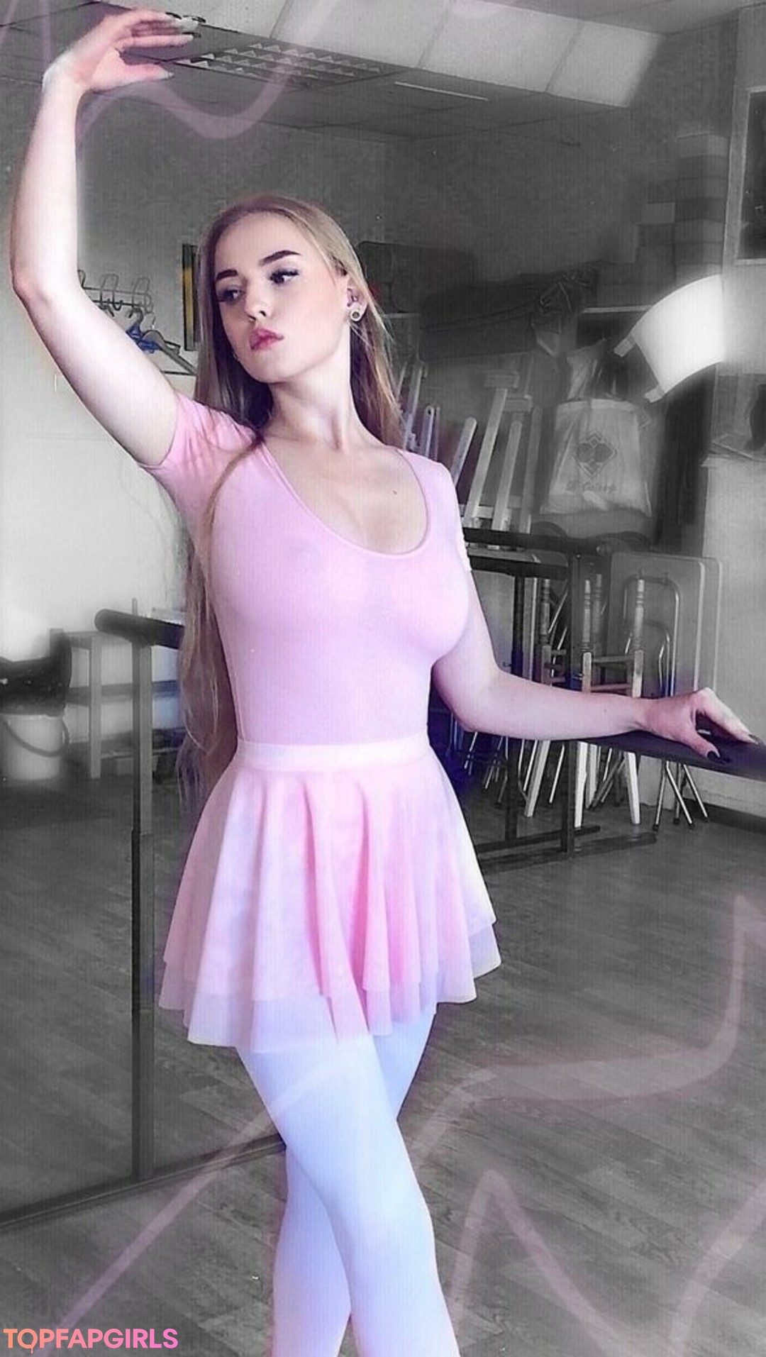 Photo nue de fuite OnlyFans de Oksana Neveselaya #71 Photo nue de fuite OnlyFans de Oksana Neveselaya #71