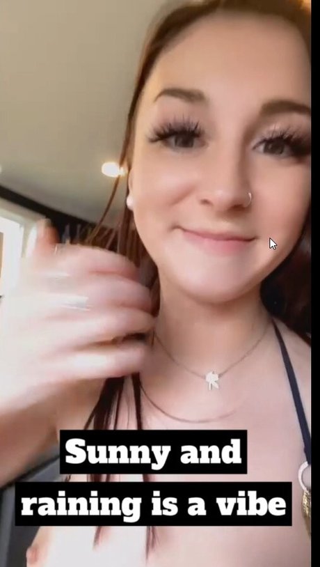 Photo nue de fuite OnlyFans de Bikini Barista