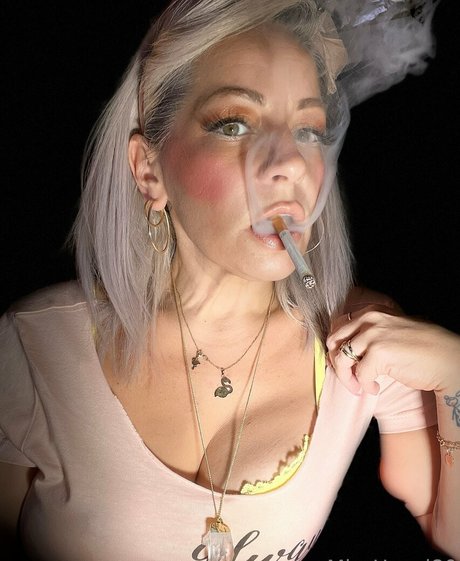 Miss-hazel80