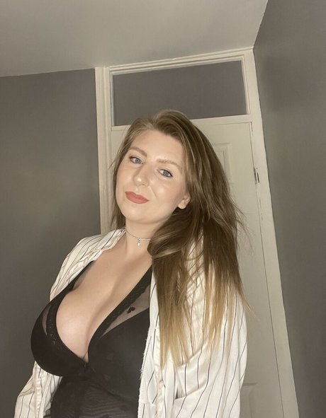 Daisy Beth