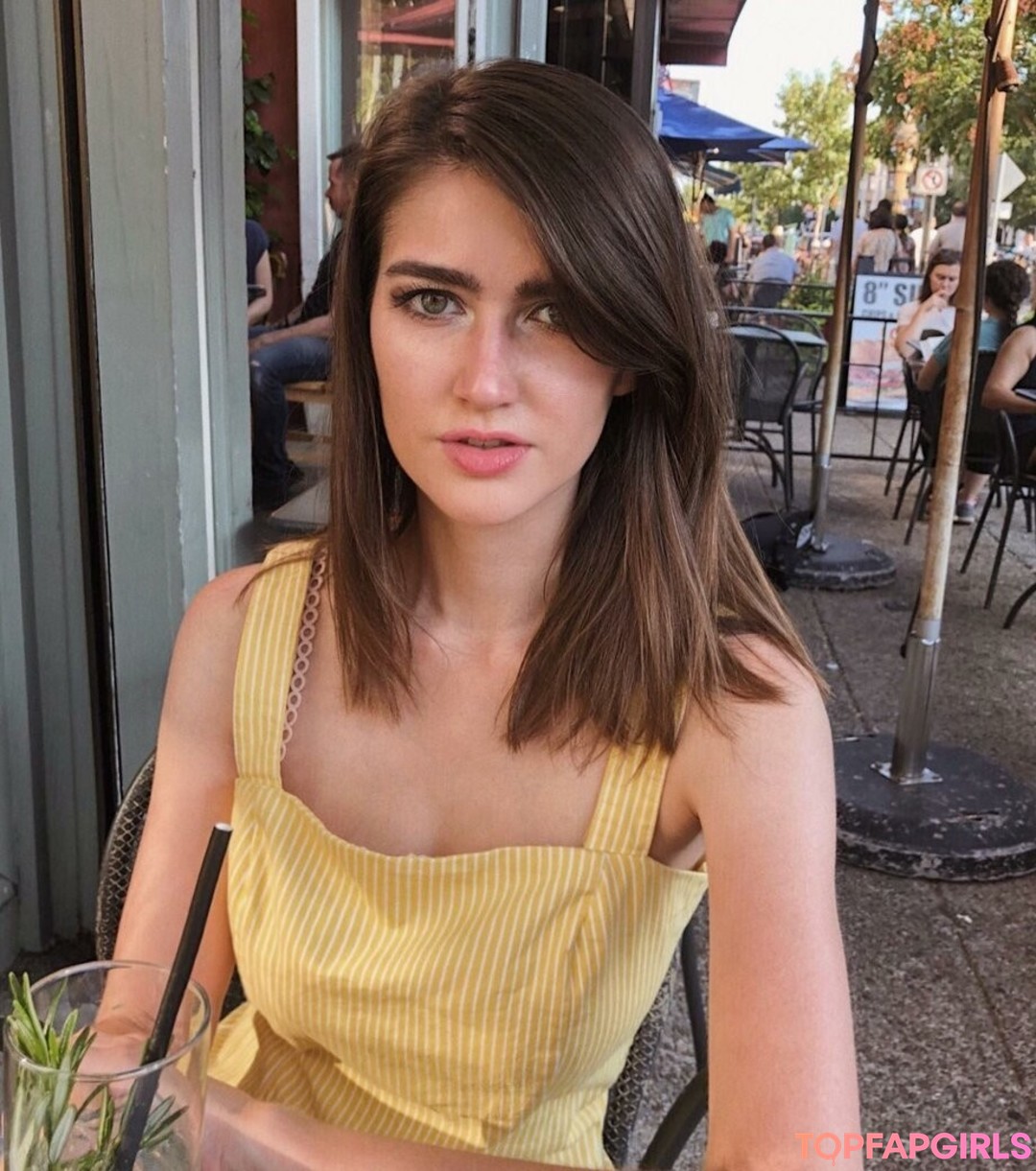 Photo nue de fuite OnlyFans de Bailey Moon #6 Photo nue de fuite OnlyFans de Bailey Moon #6