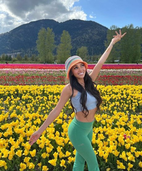 Photo nue de fuite OnlyFans de Vanessa Morgan