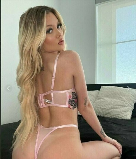 Ariana_baby_girl