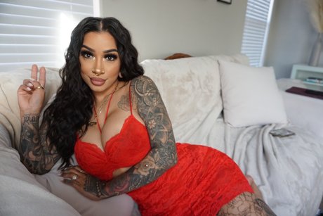 Photo nue de fuite OnlyFans de Mimi Perez