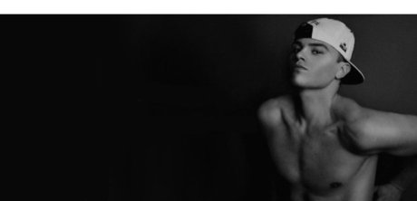 Photo nue de fuite OnlyFans de Oleg Bogann