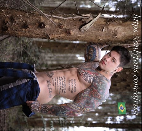 Photo nue de fuite OnlyFans de Ajrssa Photos And Videos Daily 