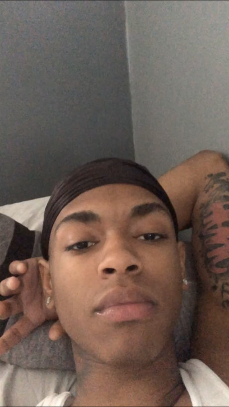 Photo nue de fuite OnlyFans de Paper