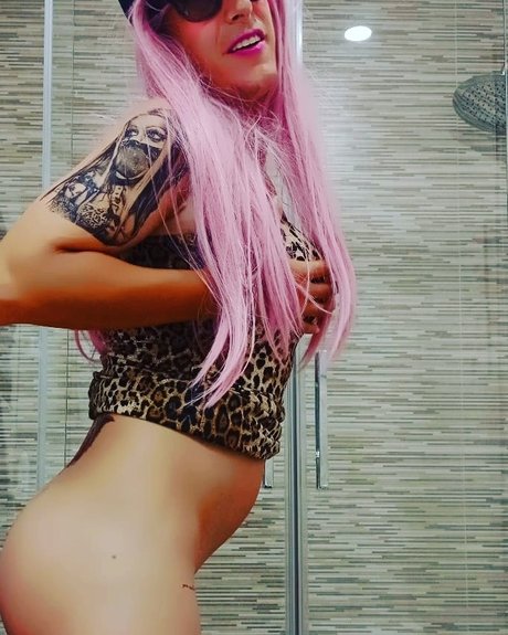 Photo nue de fuite OnlyFans de Penelope Crossdesser
