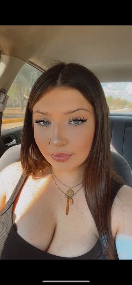 Photo nue de fuite OnlyFans de Peachyy 