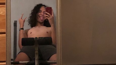Photo nue de fuite OnlyFans de Edgar Espinosa