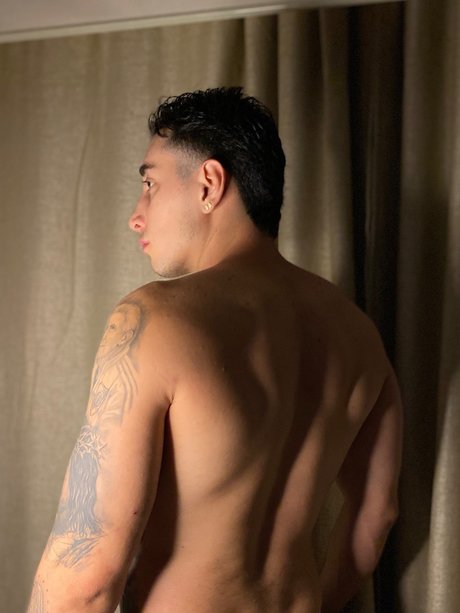 Photo nue de fuite OnlyFans de Daniel Osorio Betancourt