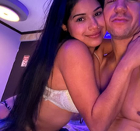 Photo nue de fuite OnlyFans de Travelvids Xyz