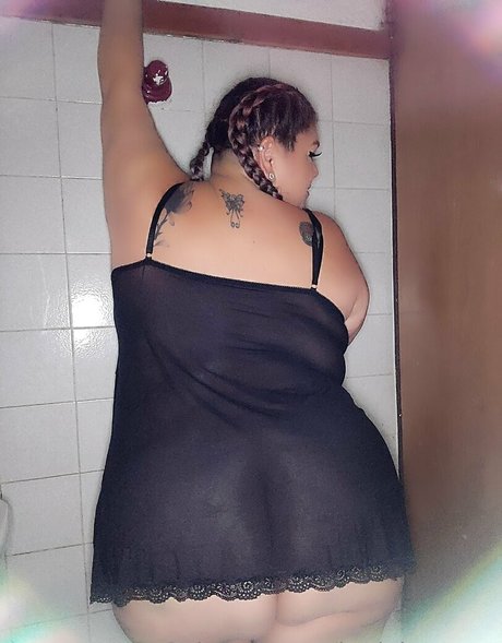 Photo nue de fuite OnlyFans de Hotjuicycurvy