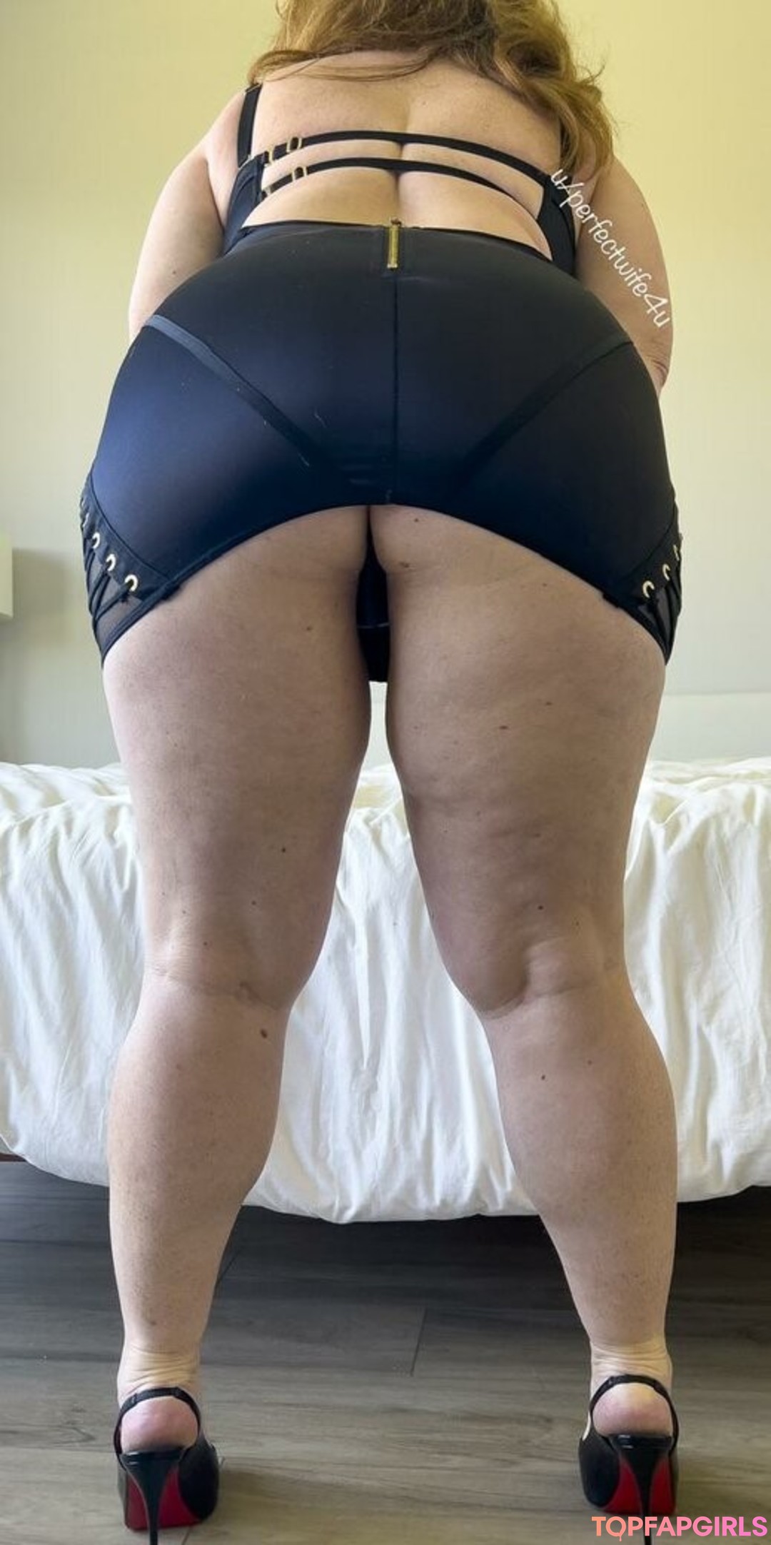 Photo nue de fuite OnlyFans de The Perfect Wife #24 Photo nue de fuite OnlyFans de The Perfect Wife #24