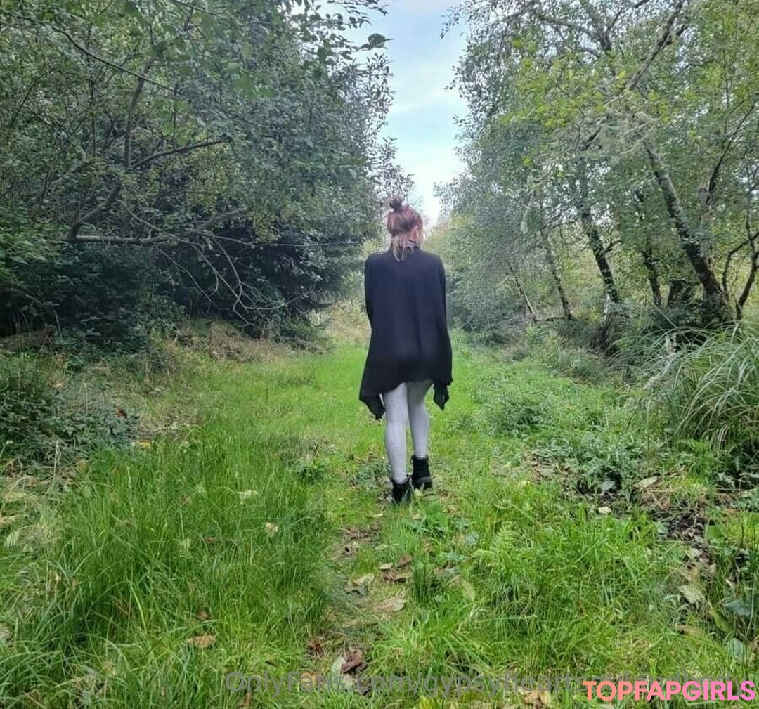 Photo nue de fuite OnlyFans de Jadeedwardsfree #25 Photo nue de fuite OnlyFans de Jadeedwardsfree #25