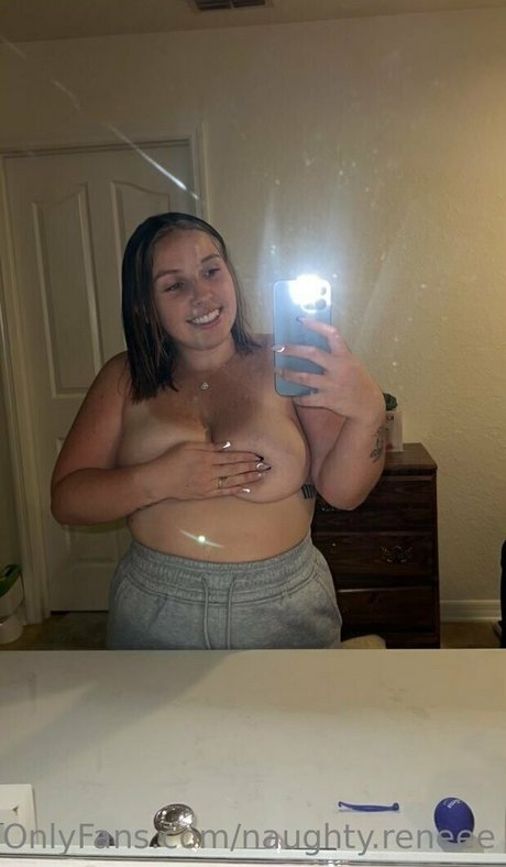 Naughtyreneee