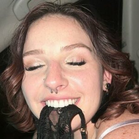 Naughty.reneee