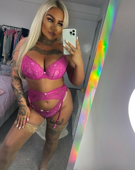 Inkedblondieeee