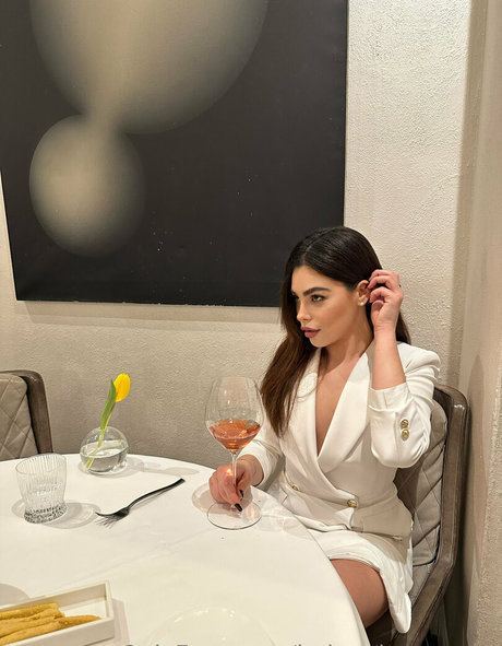 Helenalovesyoux