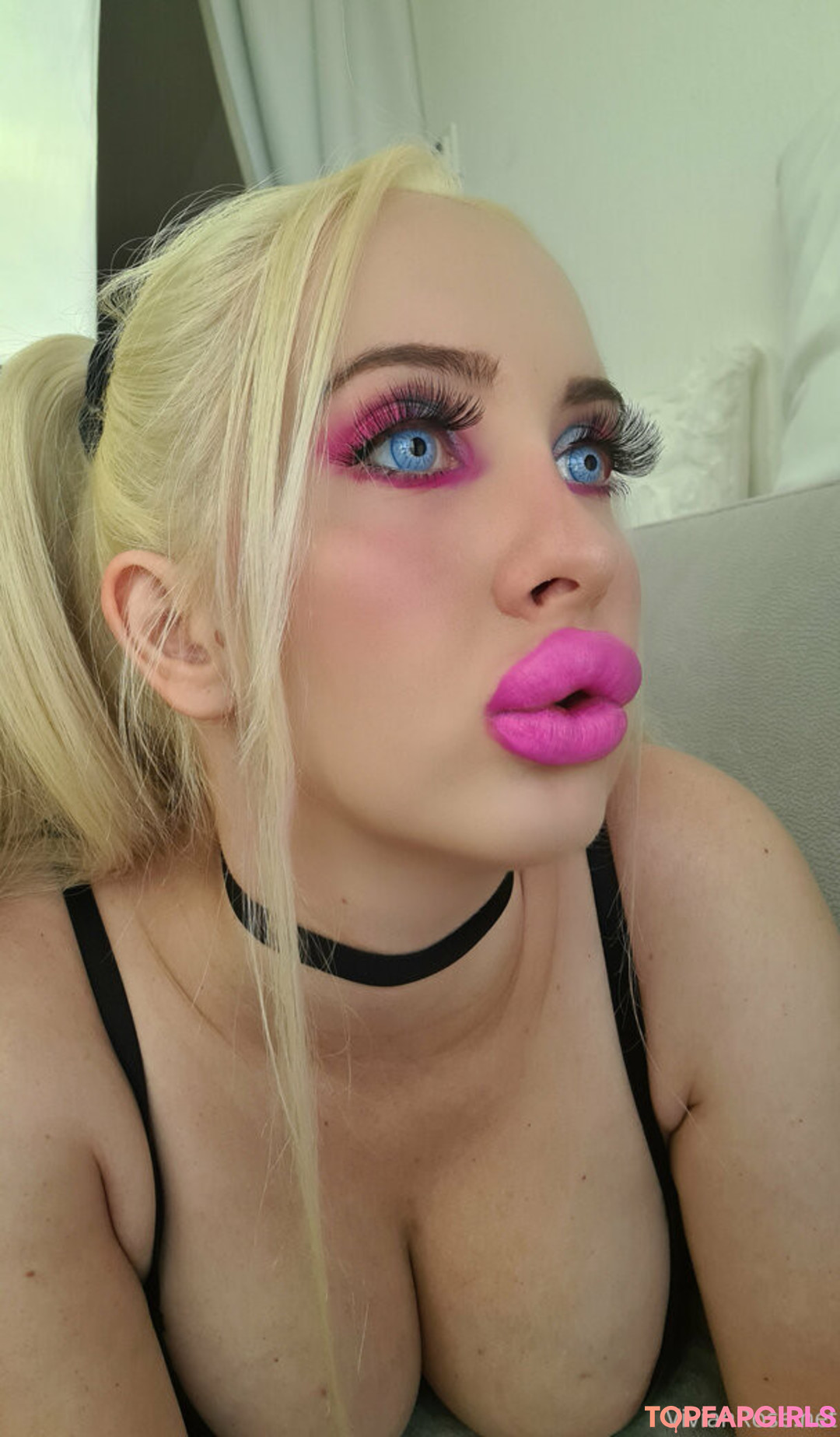 Photo nue de fuite OnlyFans de Vivianrosefree #25 Photo nue de fuite OnlyFans de Vivianrosefree #25