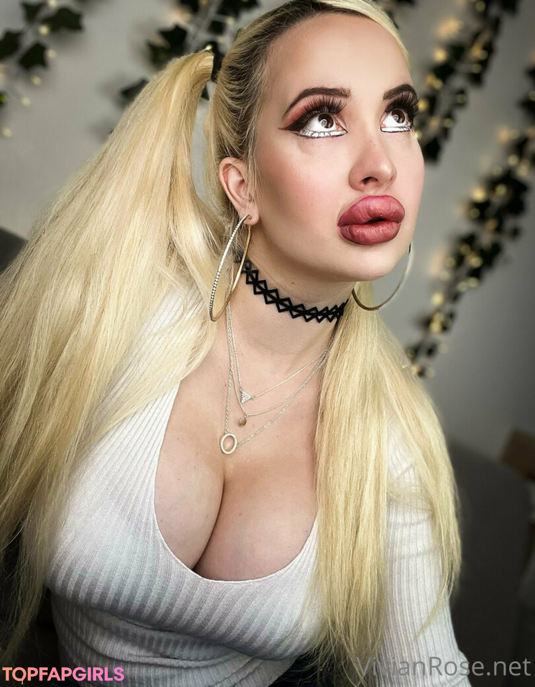 Photo nue de fuite OnlyFans de Vivianrosefree #42 Photo nue de fuite OnlyFans de Vivianrosefree #42