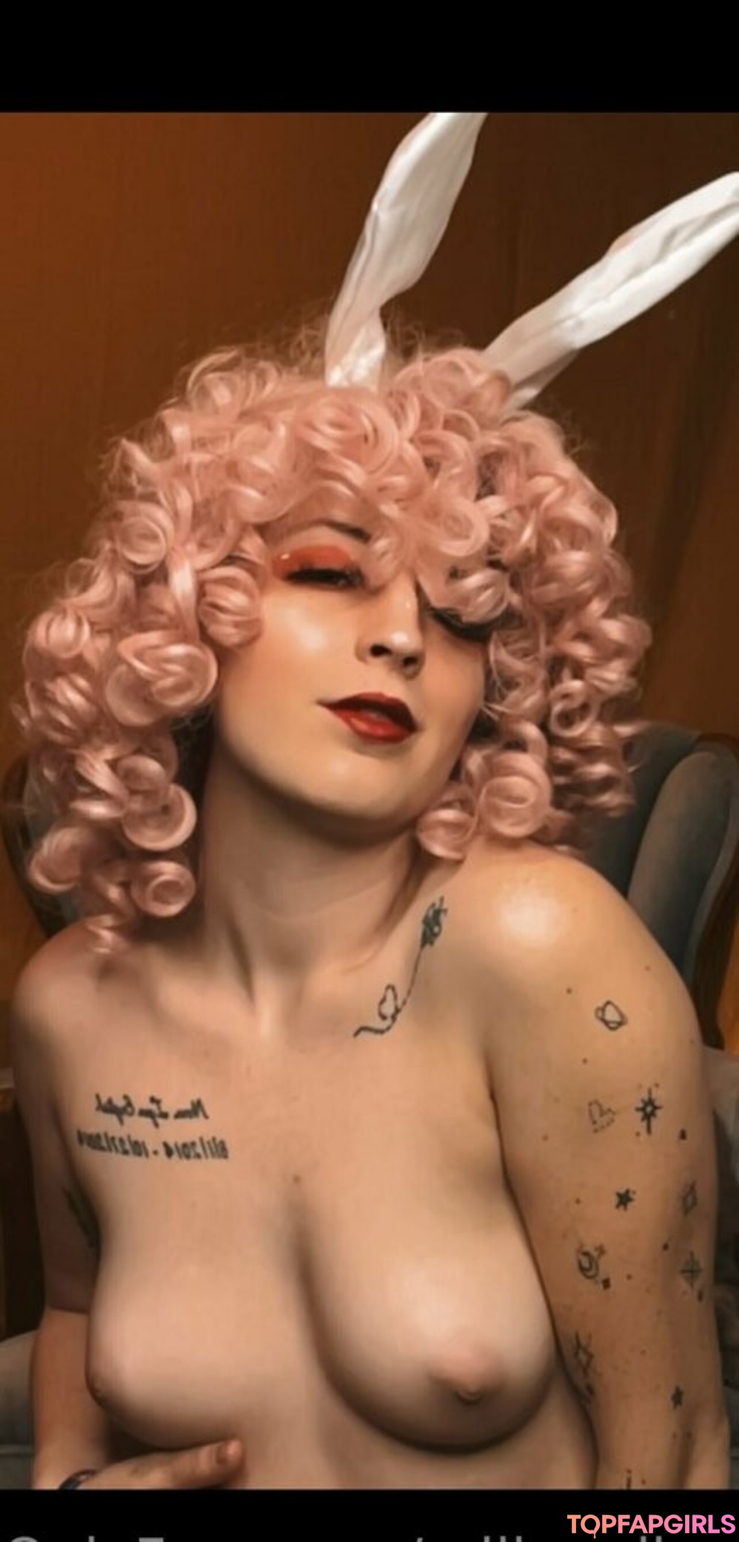 Photo nue de fuite OnlyFans de Milkandhoney1201 #2 Photo nue de fuite OnlyFans de Milkandhoney1201 #2