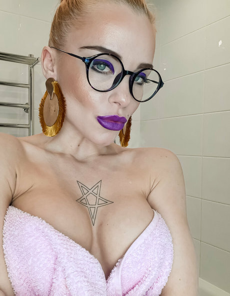 Juleeya_69