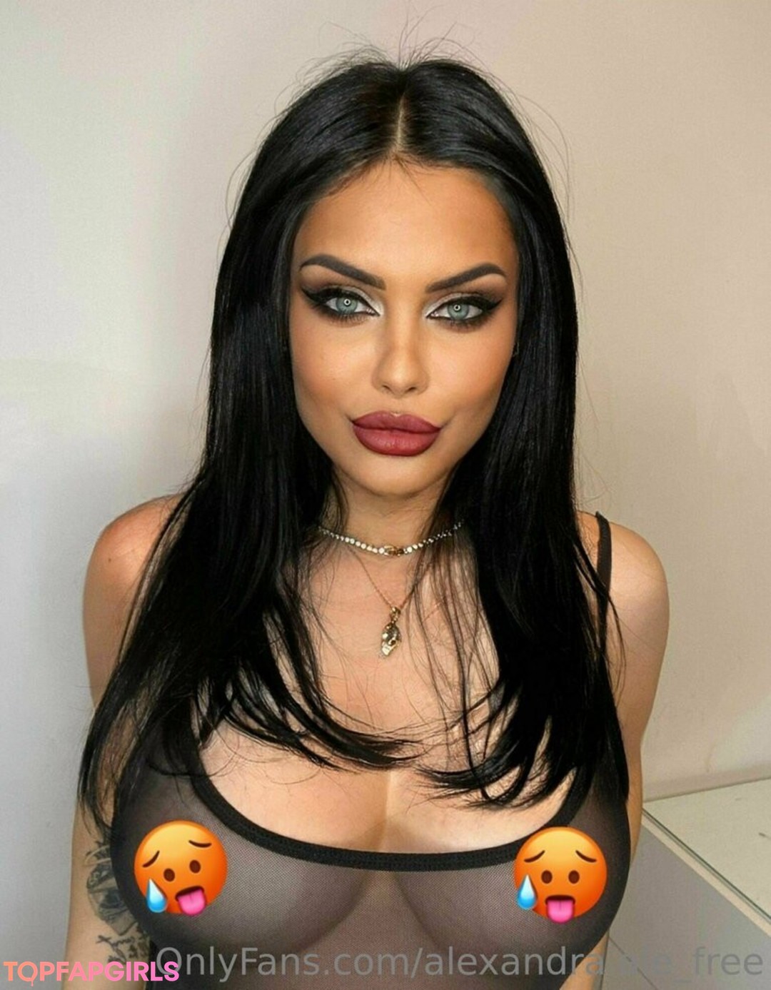 Photo nue de fuite OnlyFans de Alexandraalefree #30 Photo nue de fuite OnlyFans de Alexandraalefree #30