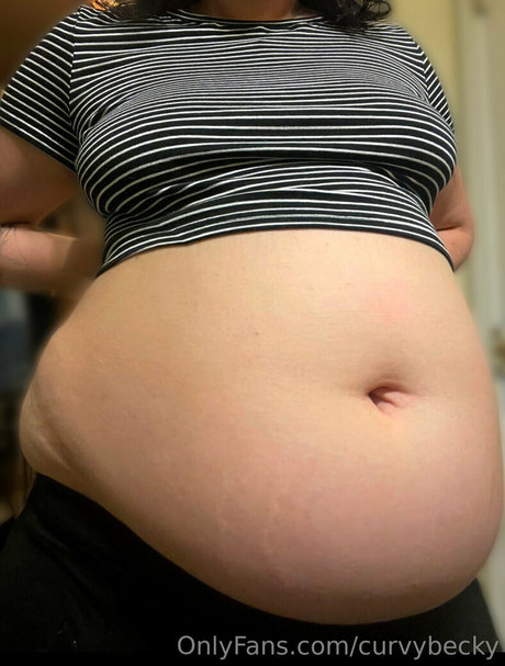 Curvybecky