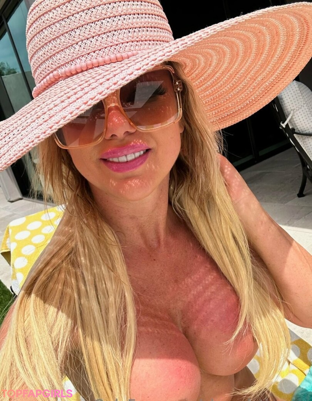 Photo nue de fuite OnlyFans de Chanelstjames #166 Photo nue de fuite OnlyFans de Chanelstjames #166