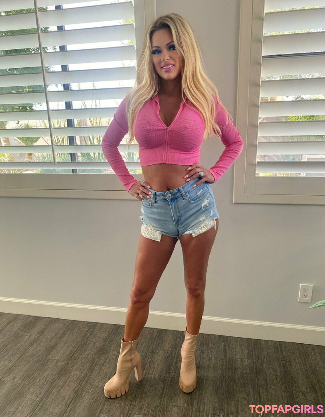 Photo nue de fuite OnlyFans de Chanelstjames #343 Photo nue de fuite OnlyFans de Chanelstjames #343