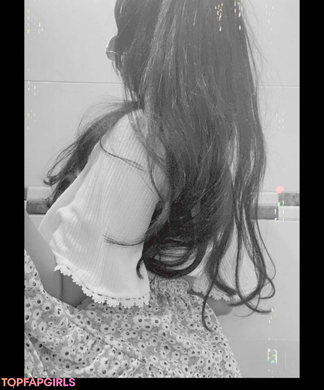 Photo nue de fuite OnlyFans de Mimita #7 Photo nue de fuite OnlyFans de Mimita #7