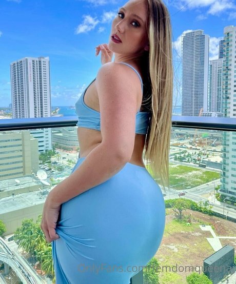 Femdomqueenaj