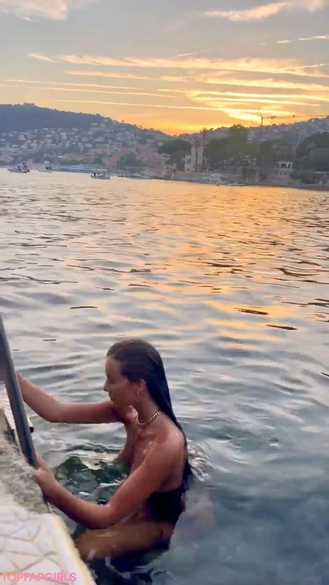 Photo nue de fuite OnlyFans de Claire Molin #275 Photo nue de fuite OnlyFans de Claire Molin #275