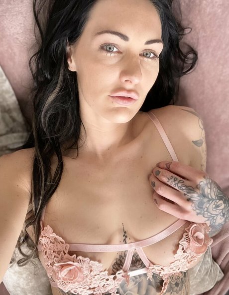Carmen_divinefree