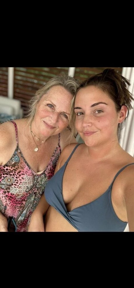 Jacqueline Jossa