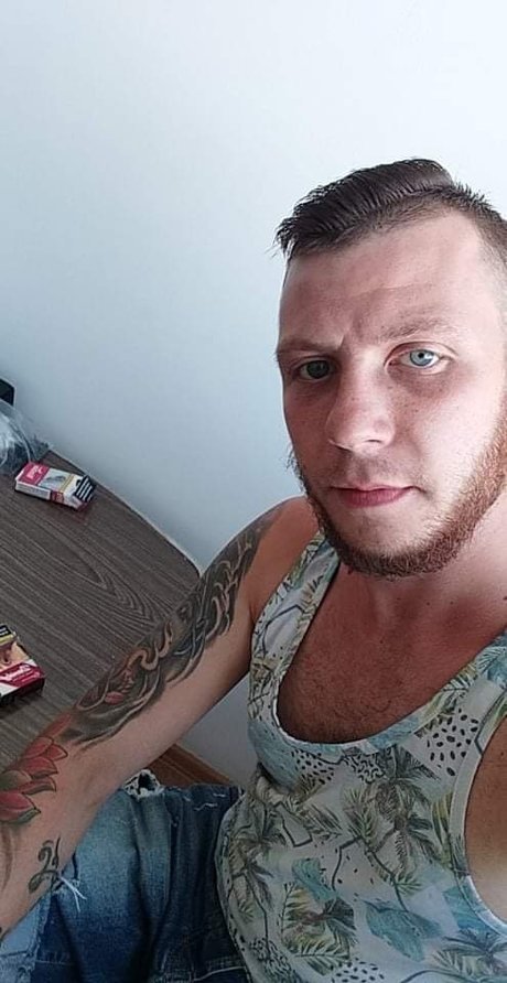 Photo nue de fuite OnlyFans de  Your Perfect Couple 